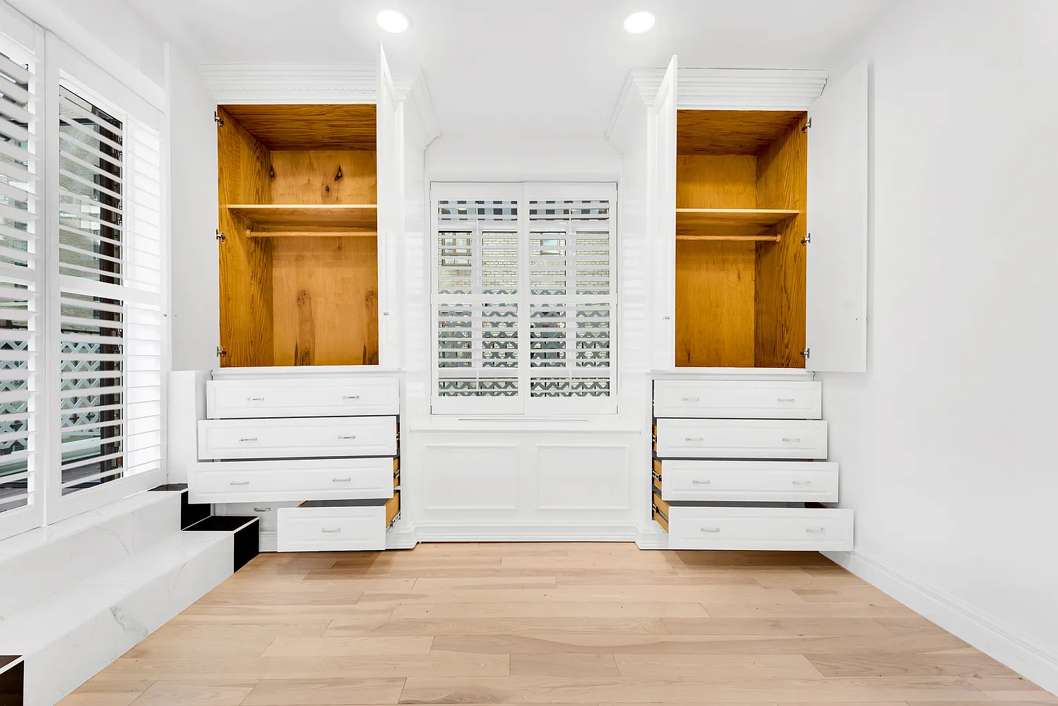 25 Central Park West — Photo 3