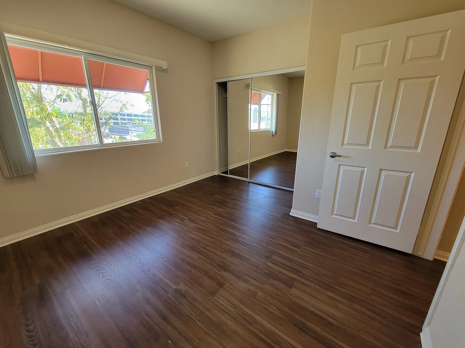 9610 Zelzah Ave — Photo 4