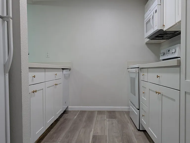 7517 Old Redmond Rd — Photo 7