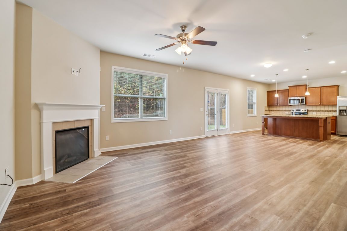 next background image