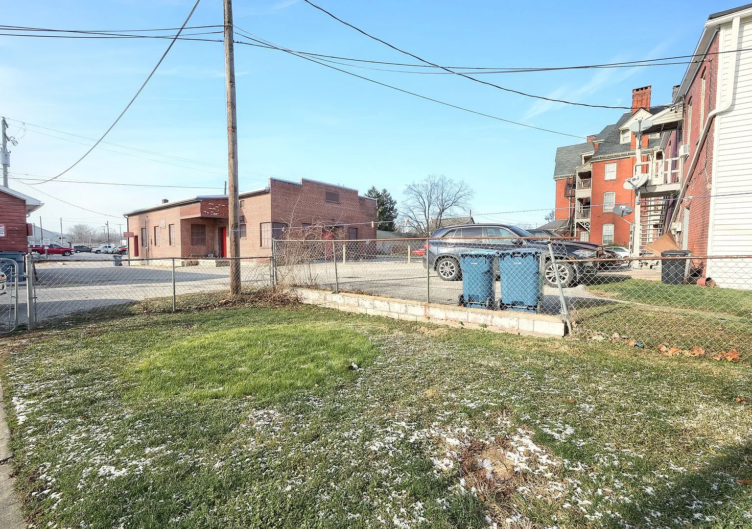 120 S Main St — Photo 3