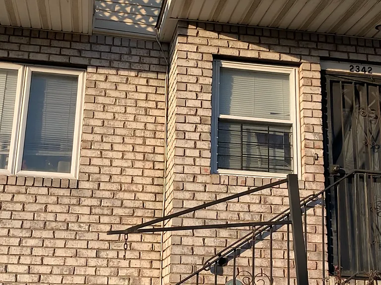 2342 Brookhaven Ave #1 — Photo 1