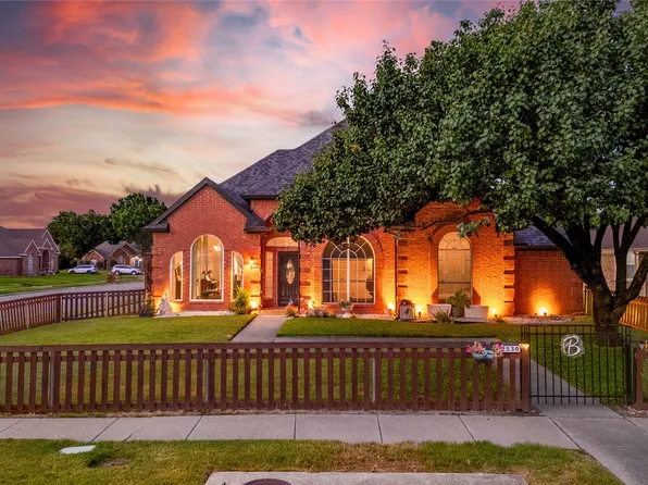 2530 Cresthaven Dr, Garland, TX 75040