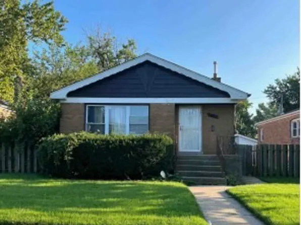 415 Adams St, Dolton, IL 60419