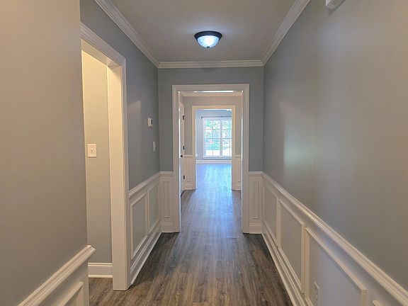 3rd image of 3304 Alexandria Dr