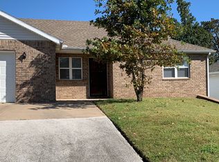 3121 Adele Ct, Joplin, MO 64804