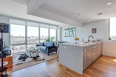 211 Mcguiness Boulevard, #440