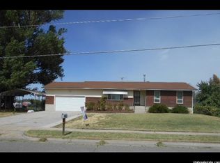 1098 W 1300 N, Clinton, UT 84015