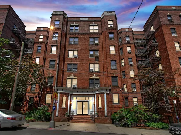 96-11 65th Road #313, Rego Park, NY 11374