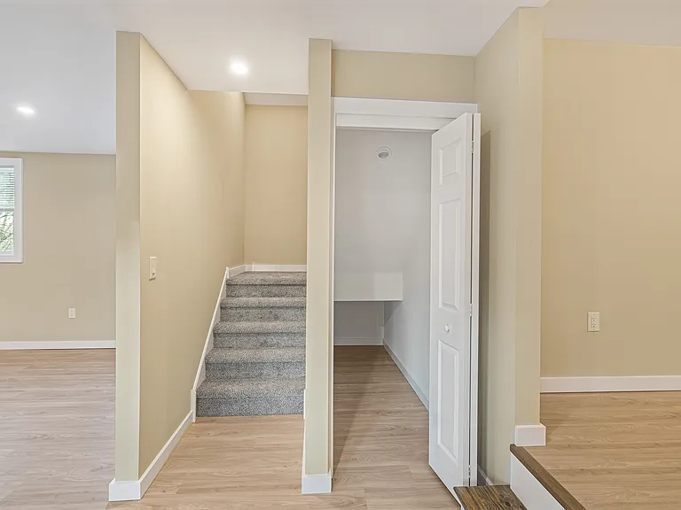 57 S Limekiln Pike #1 — Photo 19