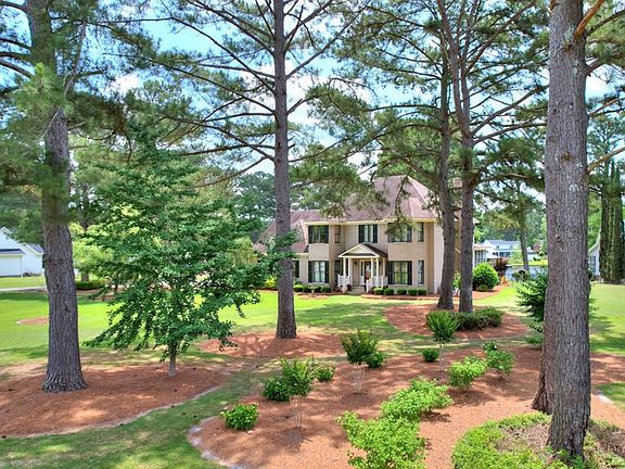 3rd image of 126 N Valhalla Ct