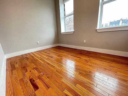 4th image of 353 S 4th St #3A
