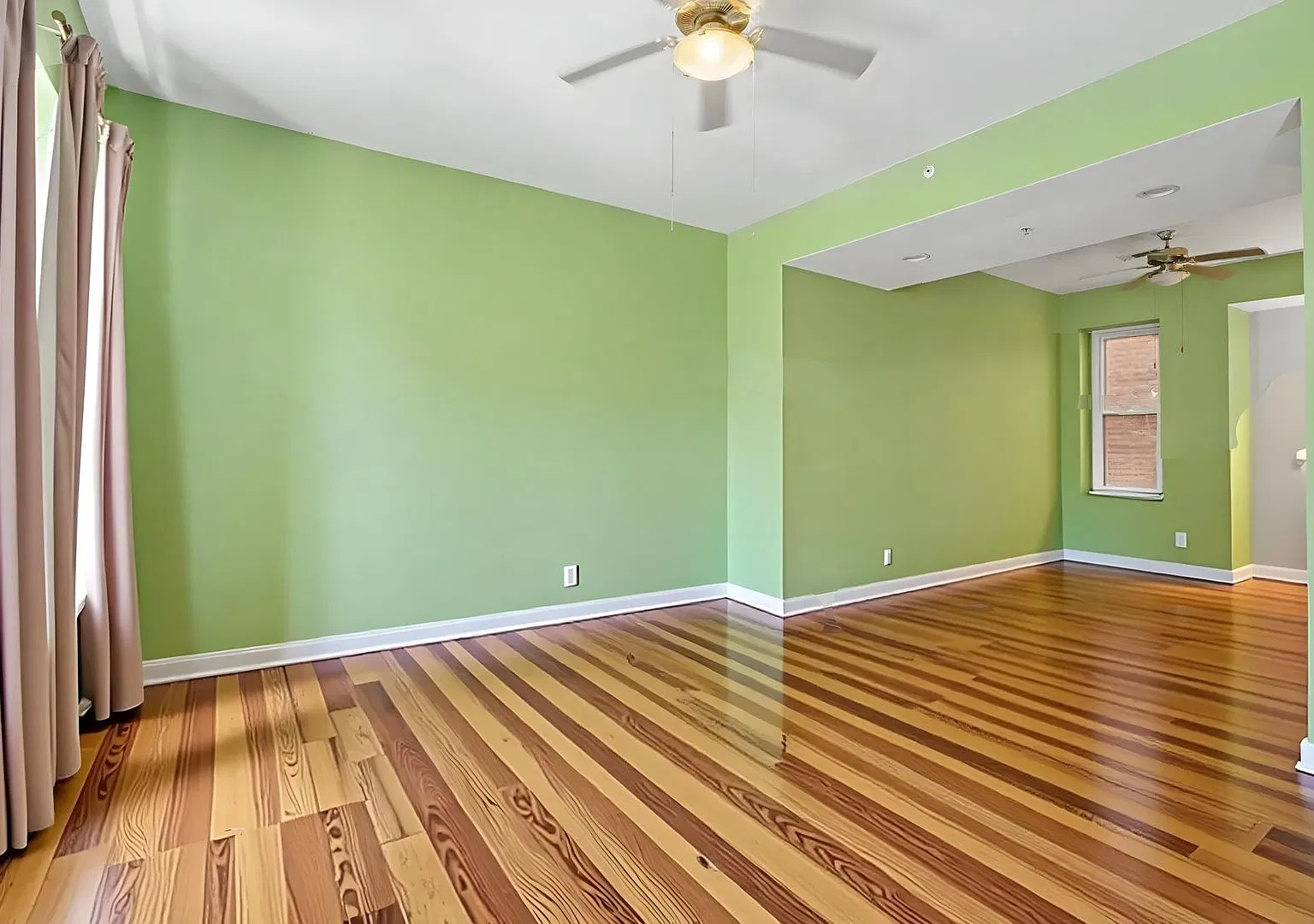 3 Bed | 2.5 Bath | Downtown Loft Condo | Parking Included — Photo 2