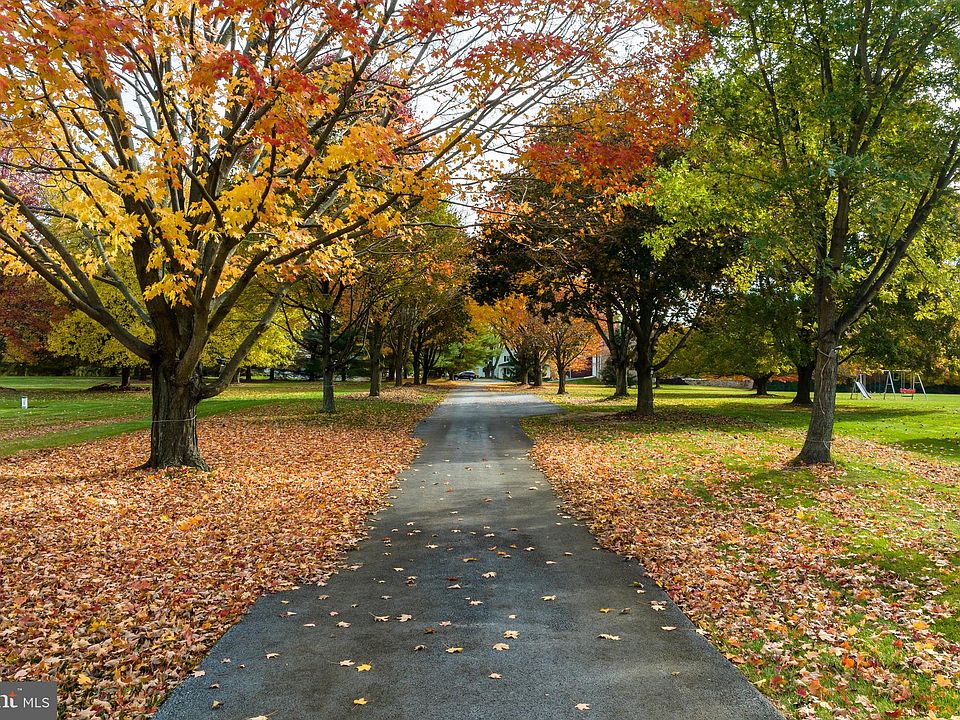 425 Rock Raymond Rd, Downingtown, PA 19335 Zillow