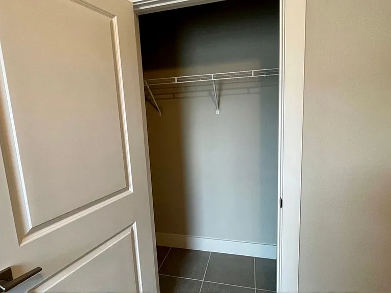 1157 Hudson Harbor Ln — Photo 22