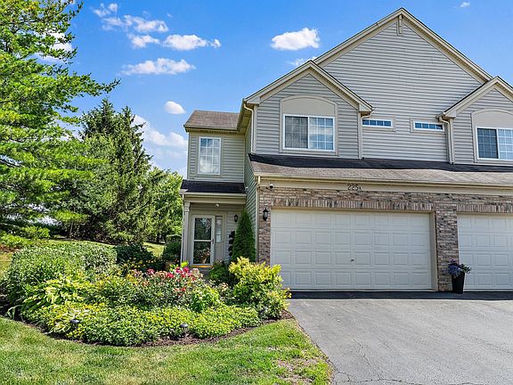 3rd image of 225 Nicole Dr Unit A
