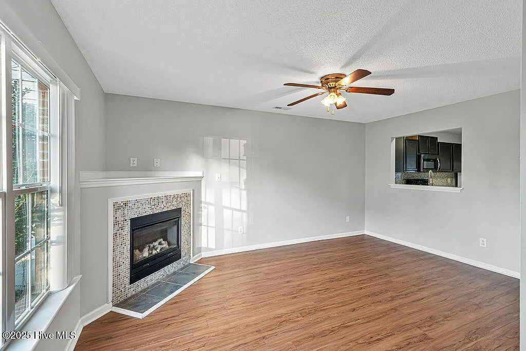 408 Timberlake Trl — Photo 4