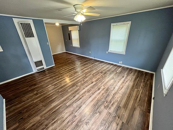 2nd image of 821 77th St