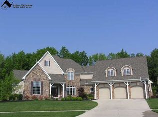 3398 Vineyard Park, Avon, OH 44011