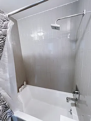 Rented by Keller Williams NYC | media 26