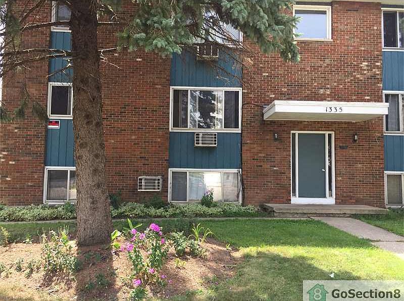 1st image of 1335 Abbott Dr APT 3
