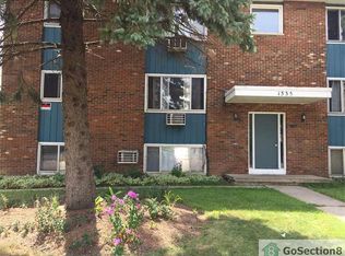 1335 Abbott Dr APT 3, Elgin, IL 60123
