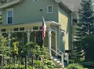 55 Brighton St, Rochester, NY 14607