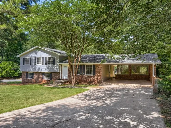 7418 Rountree Dr, Riverdale, GA 30274