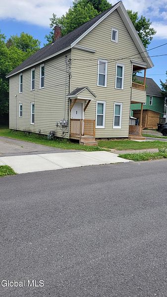 2nd image of 6 Alexander Street