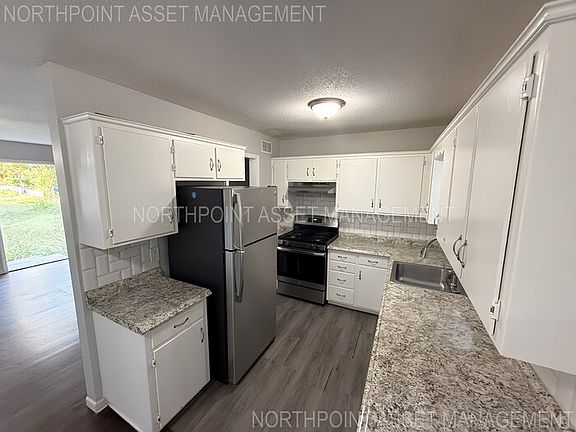 4th image of 11134 E 9th St S