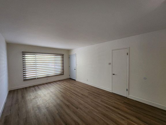 4th image of 1224 N Fairfax Ave APT 2
