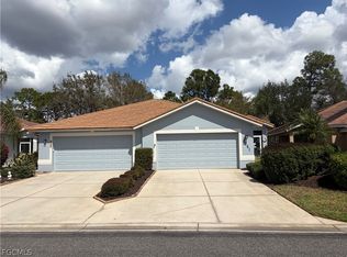 2261 Carnaby Ct, Lehigh Acres, FL 33973