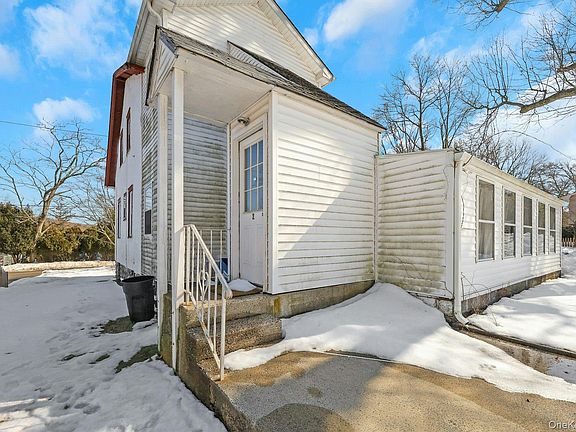 3rd image of 18 Ridge Road