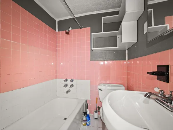 60 15th Street image 5 of 13