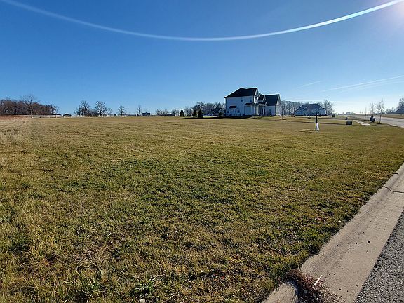 2nd image of 7372 Clubhouse Dr Lot 145