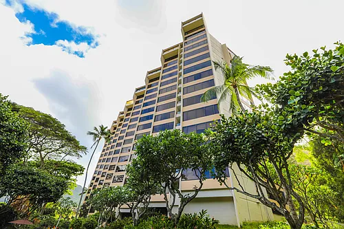 555 Hahaione St #B100 Photo 1