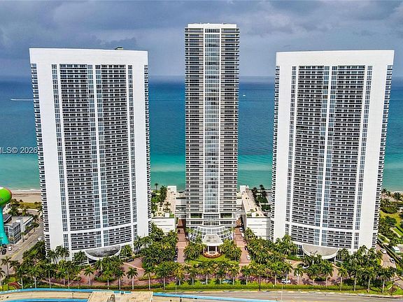 4th image of 1830 S Ocean Dr APT 2402