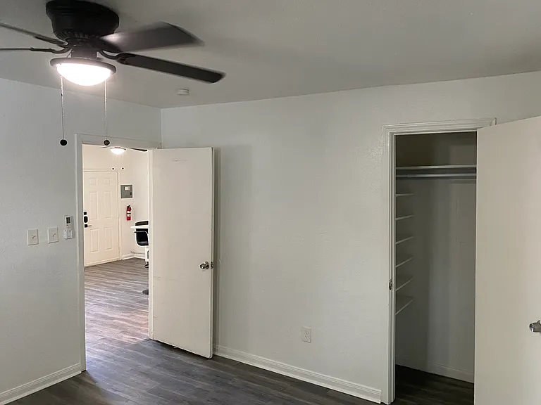 5415 Buena Vista St #3 — Photo 6