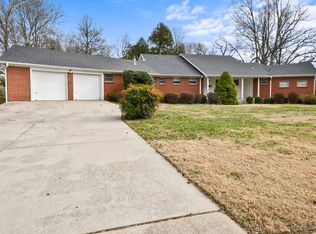 2532 S Brentwood Boulevard, Springfield, MO 65804