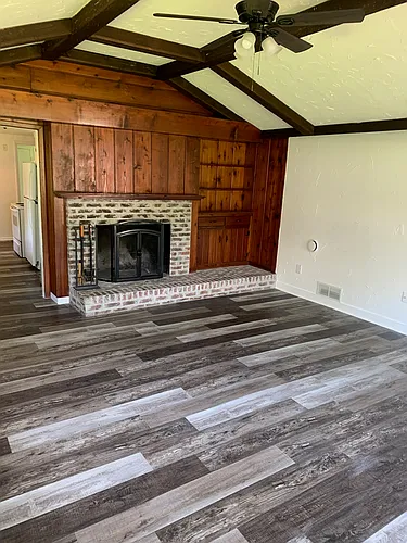 33295 Electric Blvd Photo 1