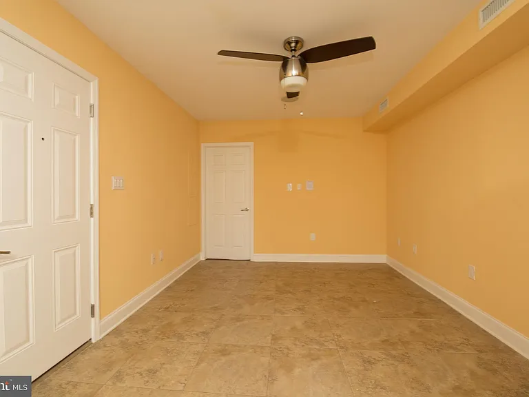 246 S 22nd St #2 — Photo 11