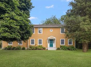 60 Arrowhead Way, Warwick, RI 02886