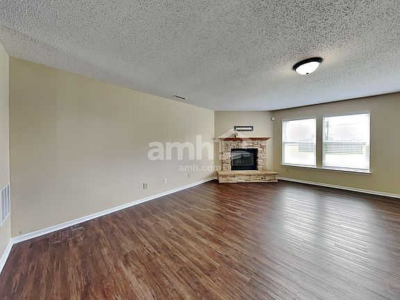 5th image of 6839 W Stansbury Blvd