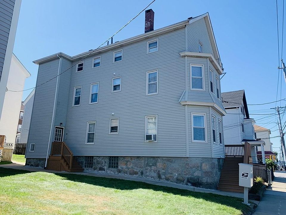 2nd image of 529 Middle St