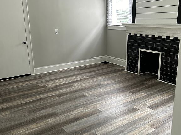 3rd image of 329 Wilson Ave #3