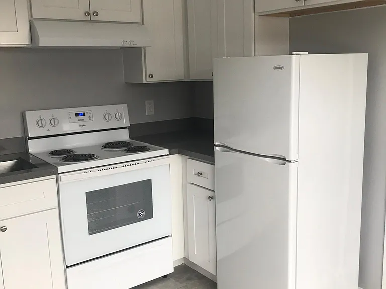 119 Maple Ave #3 — Photo 8