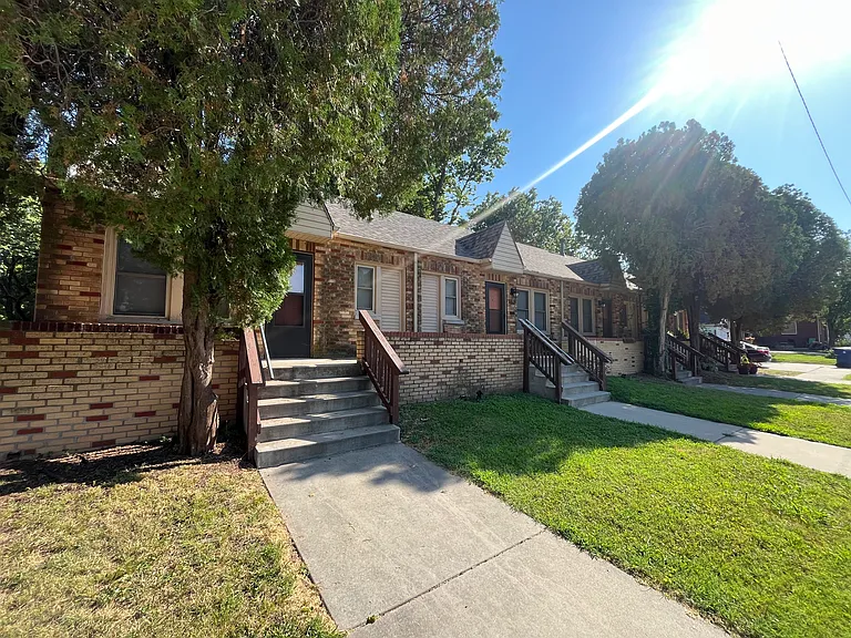 3915 Longview Ln #3921 — Photo 2