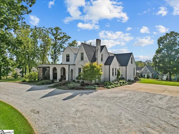 1304 N Parker Rd, Greenville, SC 29609