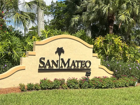 2445 Pasadena Way, Fort Lauderdale, FL 33327