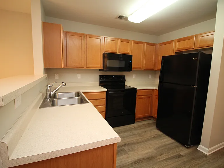 7100 W Friendly Ave #111 — Photo 4